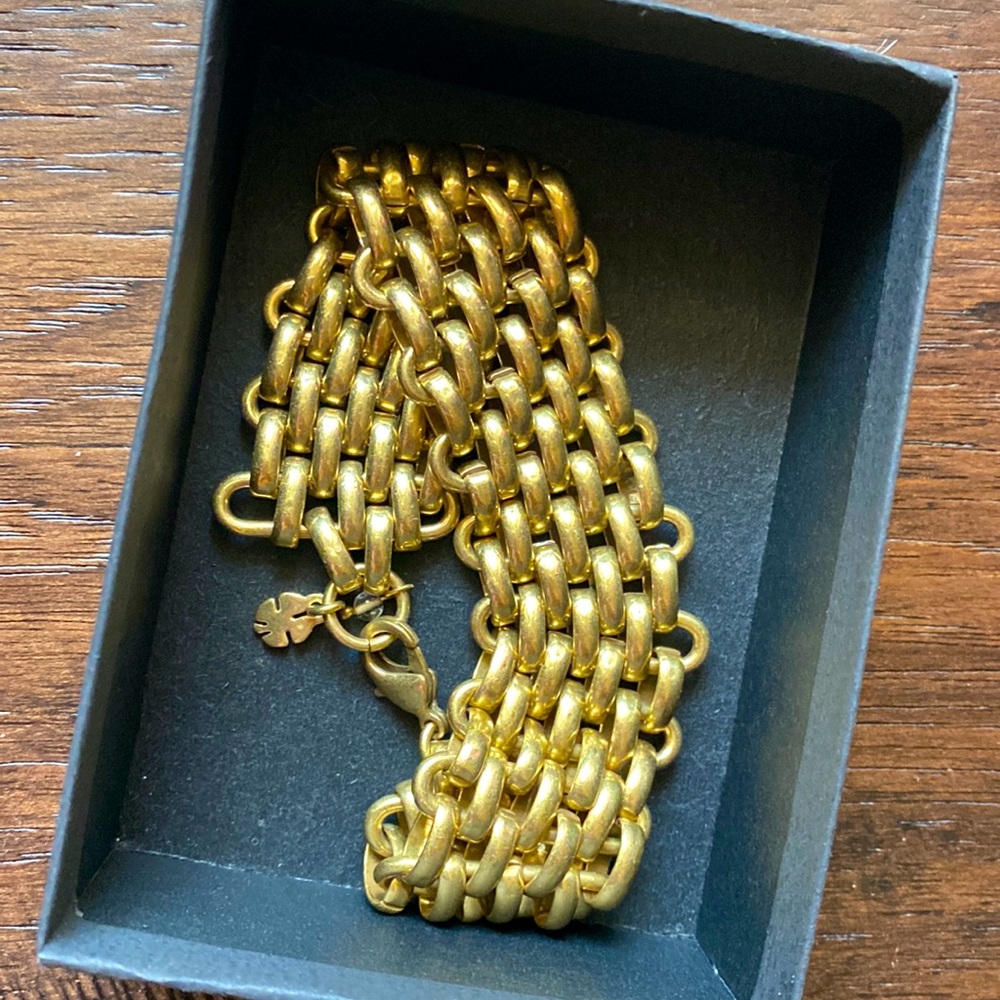 Bracelet, antic gold colour